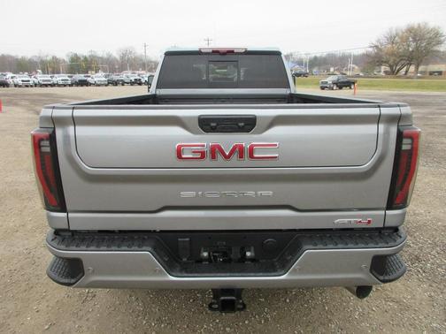 2026 GMC Sierra 3500 AT4