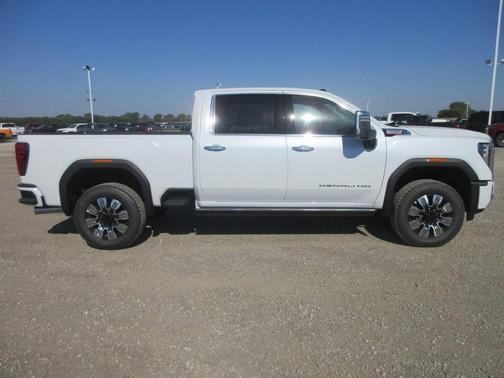 2026 GMC Sierra 2500 Denali