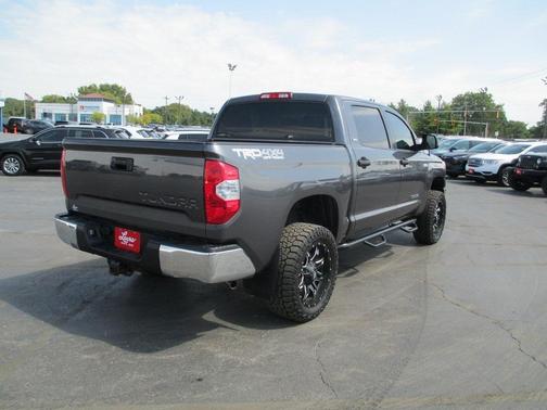 2016 Toyota Tundra SR5