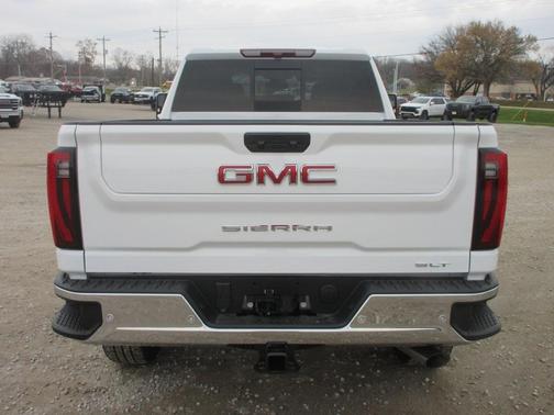2026 GMC Sierra 2500 SLT