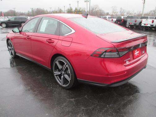 2025 Honda Accord Hybrid Sport