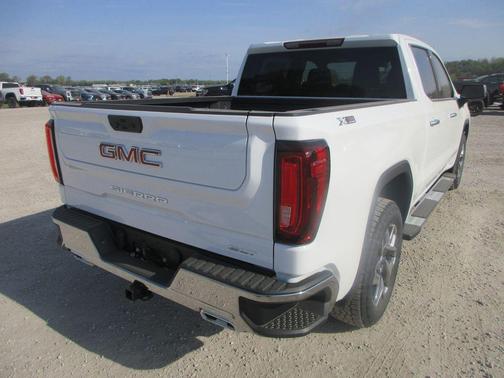 Summit White 2026 GMC Sierra 1500 SLT