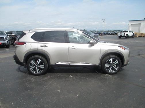 2022 Nissan Rogue Platinum