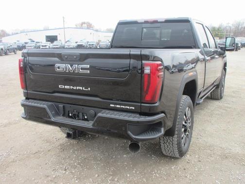 2026 GMC Sierra 2500 Denali Ultimate