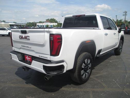 White Frost Tri-Coat 2024 GMC Sierra 2500 Denali