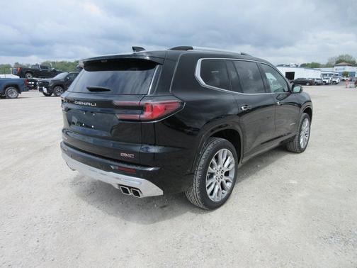 2025 GMC Acadia Denali