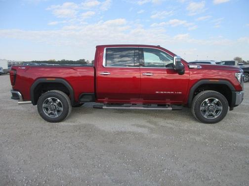 2026 GMC Sierra 3500 SLT