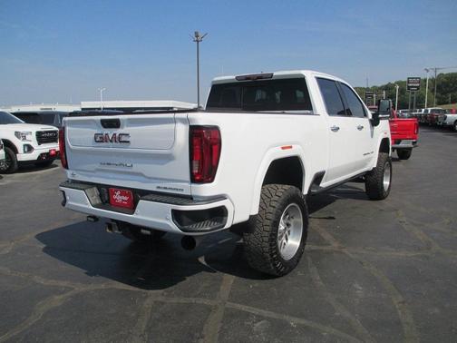 2020 GMC Sierra 2500 Denali