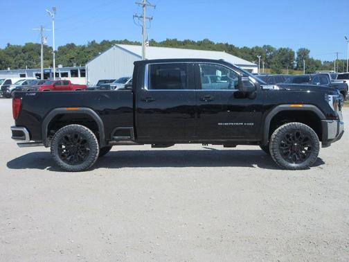 2025 GMC Sierra 2500 SLE