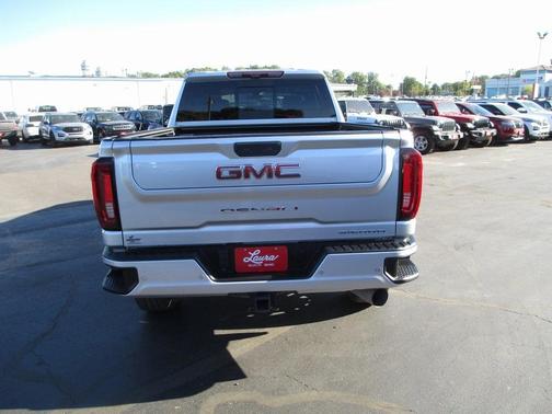 2023 GMC Sierra 2500 Denali