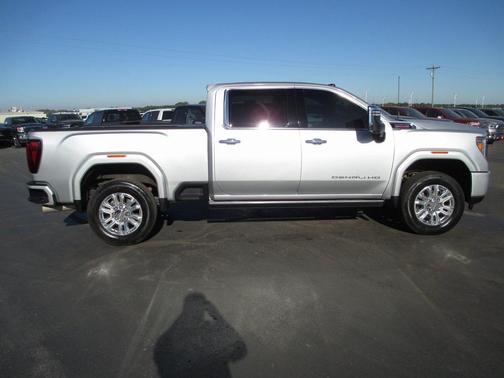 2023 GMC Sierra 2500 Denali
