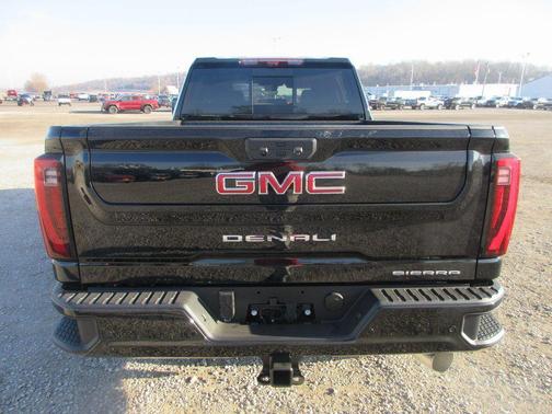 2026 GMC Sierra 3500 Denali
