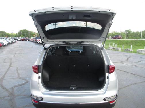 Sparkling Silver 2020 Kia Sportage LX