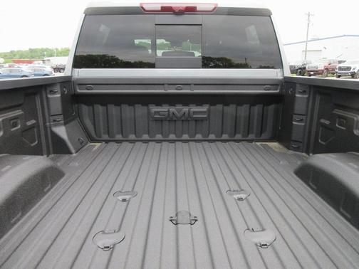 2025 GMC Sierra 2500 AT4