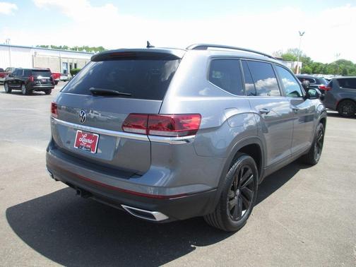 2023 Volkswagen Atlas 3.6L SE w/Technology