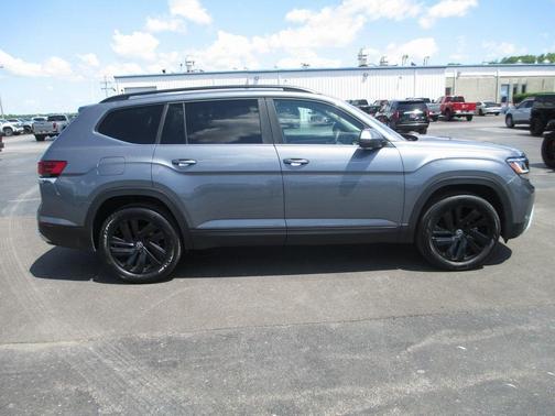 2023 Volkswagen Atlas 3.6L SE w/Technology