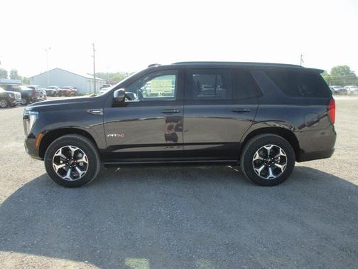 2025 GMC Yukon AT4