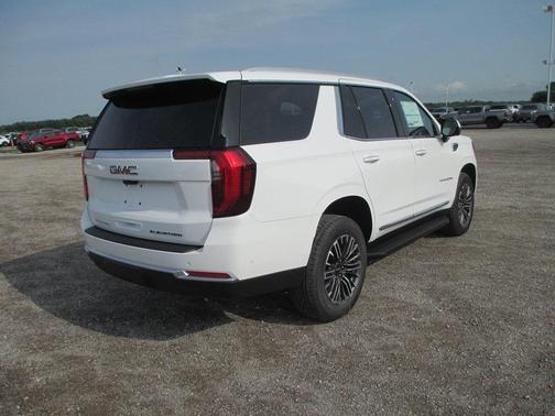 2025 GMC Yukon Elevation