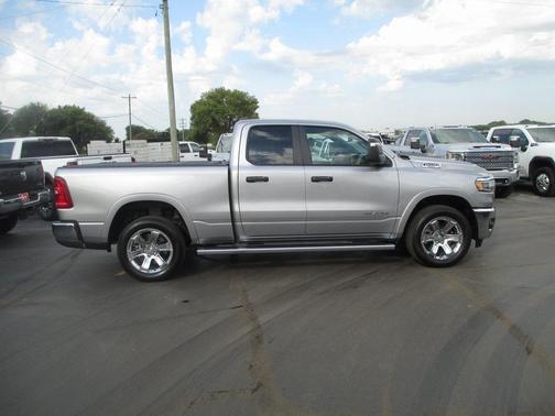 2025 RAM 1500 Big Horn/Lone Star