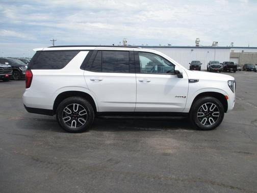 2021 GMC Yukon AT4