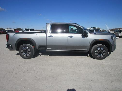 2026 GMC Sierra 2500 Denali