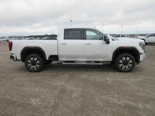 2025 GMC Sierra 2500 Denali