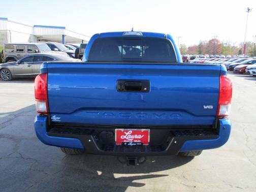 2017 Toyota Tacoma TRD Sport