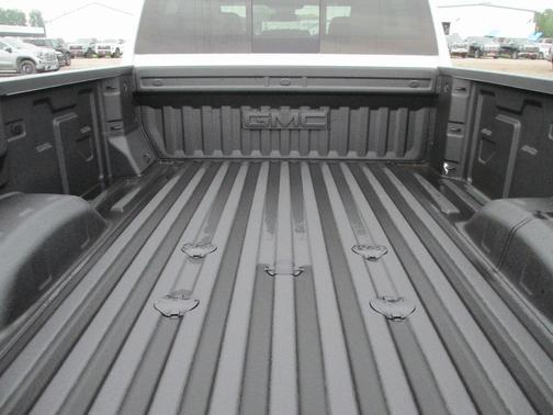 2025 GMC Sierra 3500 SLT