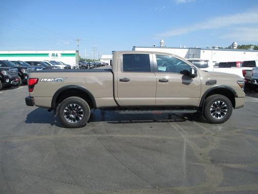2024 Nissan Titan XD PRO-4X