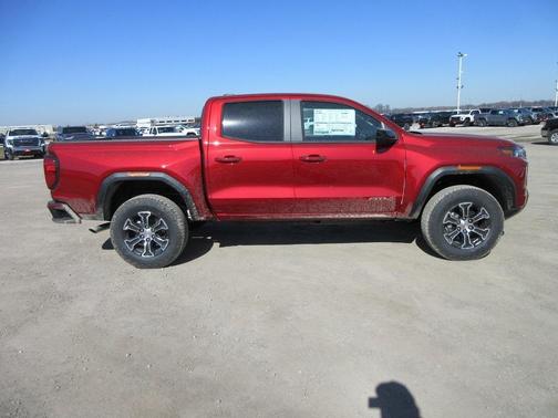 2025 GMC Canyon AT4