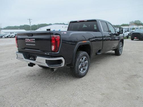 2025 GMC Sierra 3500 SLE