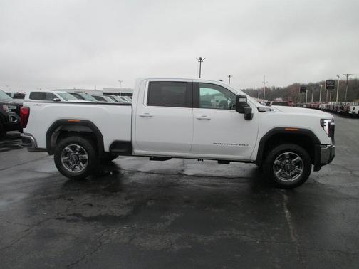 2025 GMC Sierra 2500 SLE