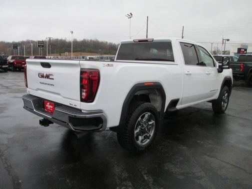 2025 GMC Sierra 2500 SLE