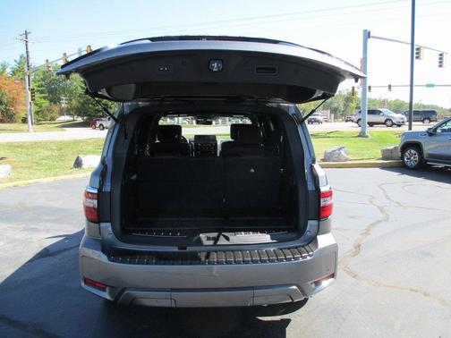 2022 Nissan Armada Platinum