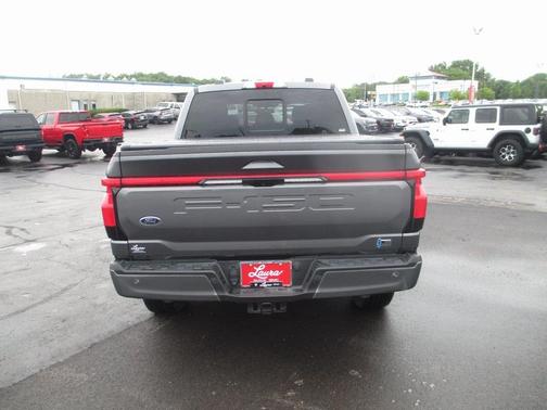 2023 Ford F-150 Lightning LARIAT