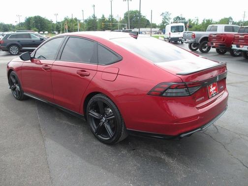 2023 Honda Accord Hybrid Sport-L