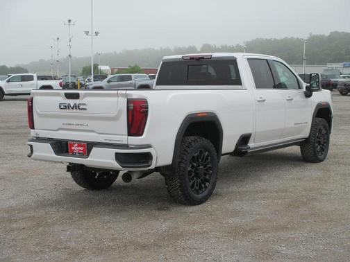 2025 GMC Sierra 3500 Denali Ultimate