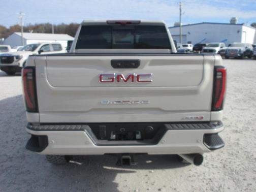 2026 GMC Sierra 2500 AT4