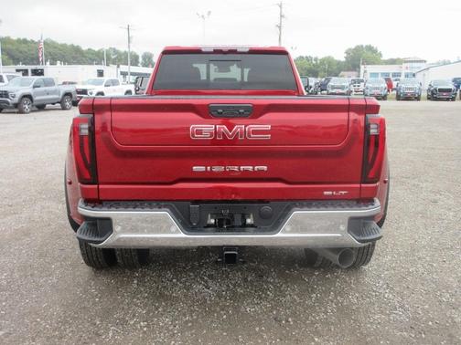 2026 GMC Sierra 3500 SLT