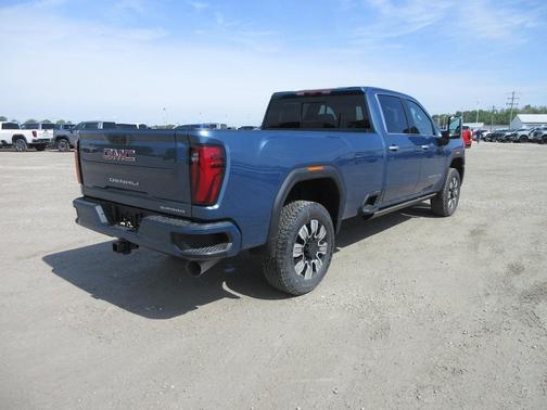 2025 GMC Sierra 3500 Denali