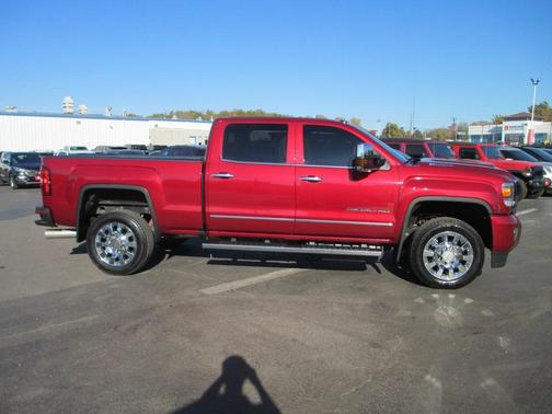 2018 GMC Sierra 2500 Denali