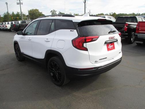 2021 GMC Terrain SLT