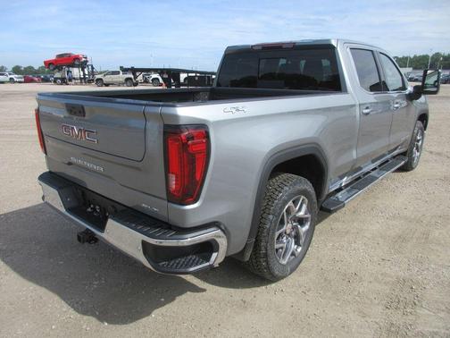 Sterling 2026 GMC Sierra 1500 SLT