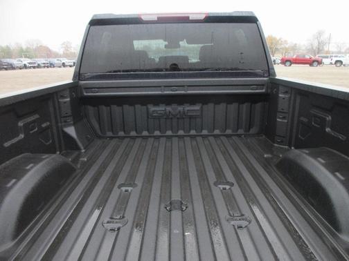 2026 GMC Sierra 2500 SLT