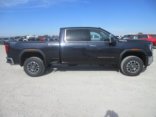 2026 GMC Sierra 2500 SLT