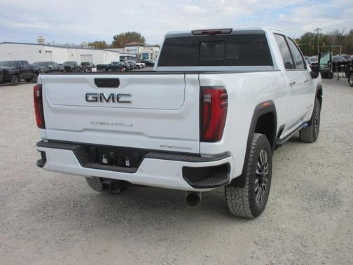 2026 GMC Sierra 2500 Denali Ultimate