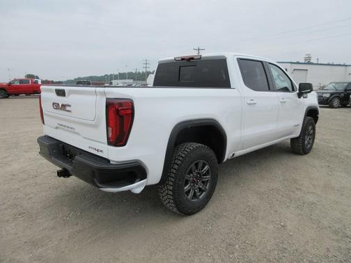 2025 GMC Sierra 1500 AT4X