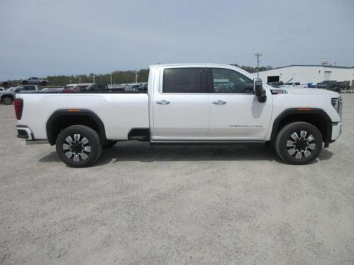 2025 GMC Sierra 3500 Denali