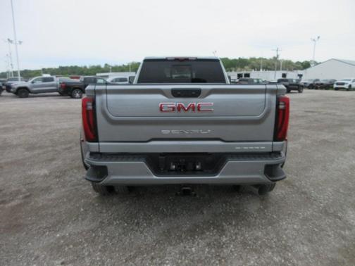 2025 GMC Sierra 3500 Denali