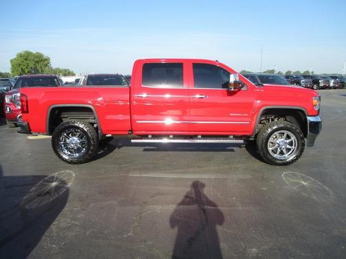 2019 GMC Sierra 2500 SLT